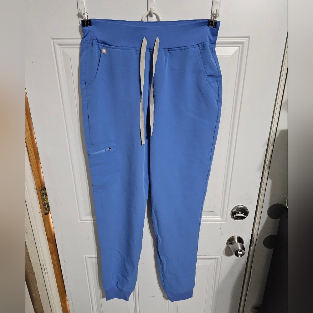 Figs, medium, blue jogger scrub pants